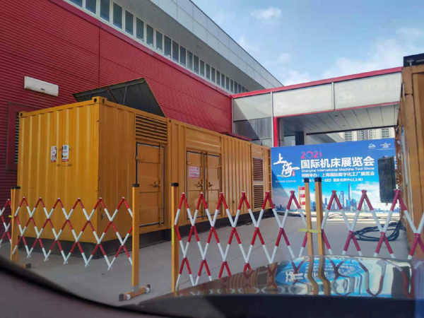博野发电车出租-发电机无电压或电压太低怎么办？